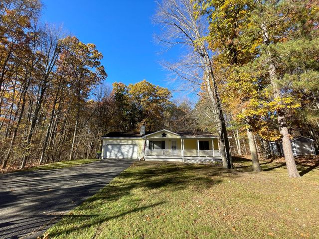 7937 Hillcrest Road, Roscommon, MI 48653