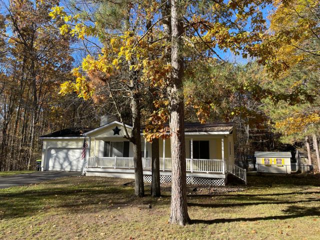 7937 Hillcrest Road, Roscommon, MI 48653