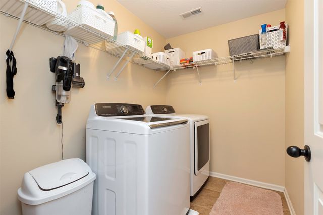 416 SE 13th Street, Grimes, IA 50111