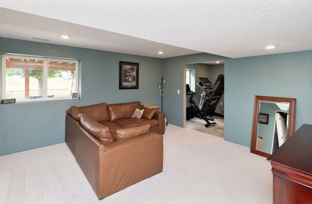 416 SE 13th Street, Grimes, IA 50111