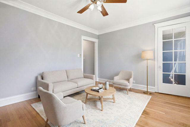 1226 E 54th Street 2w, Chicago, IL 60615