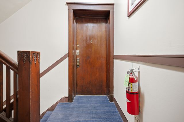 1226 E 54th Street 2w, Chicago, IL 60615