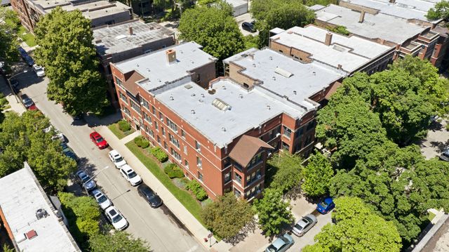 1226 E 54th Street 2w, Chicago, IL 60615