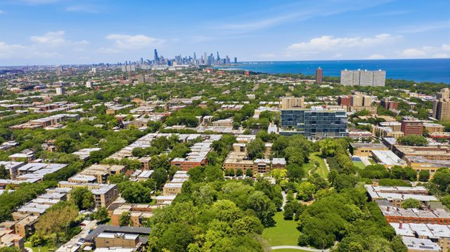 1226 E 54th Street 2w, Chicago, IL 60615