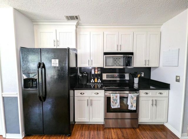 431 Sandy Ridge Circle, Mary Esther, FL 32569