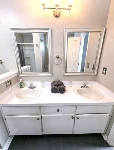 431 Sandy Ridge Circle, Mary Esther, FL 32569