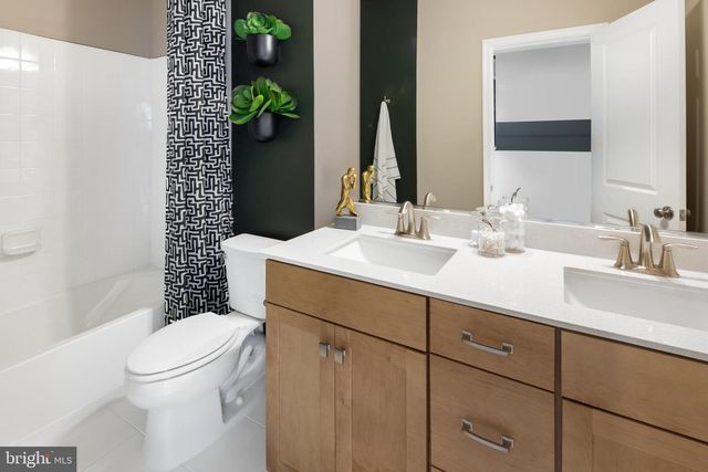 2558 NEABSCO COMMON PL, Woodbridge, VA 22191