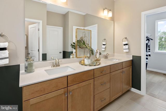 2558 NEABSCO COMMON PL, Woodbridge, VA 22191