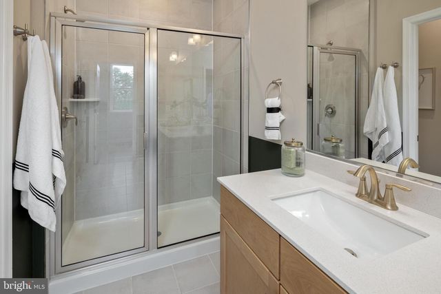 2558 NEABSCO COMMON PL, Woodbridge, VA 22191