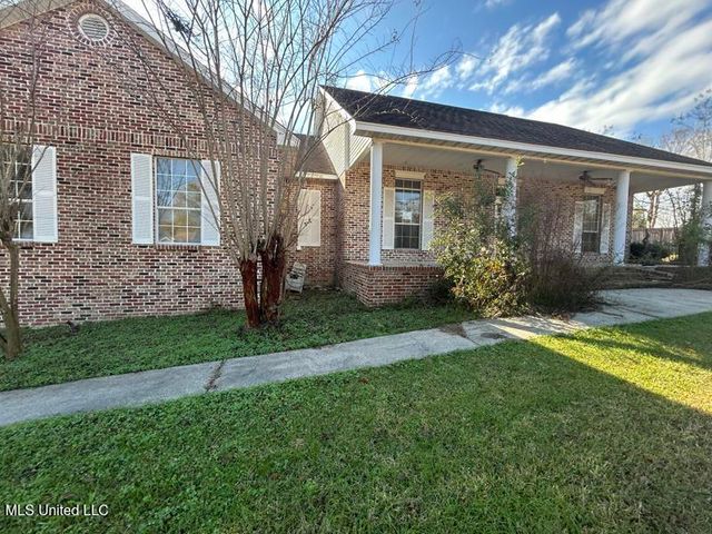 17103 Gina Lane, Gulfport, MS 39503