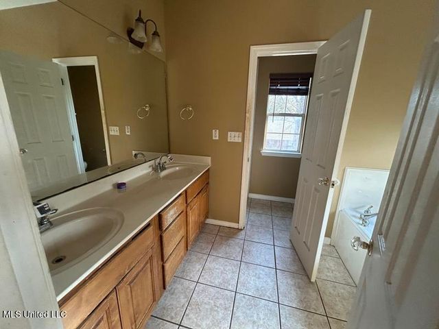 17103 Gina Lane, Gulfport, MS 39503