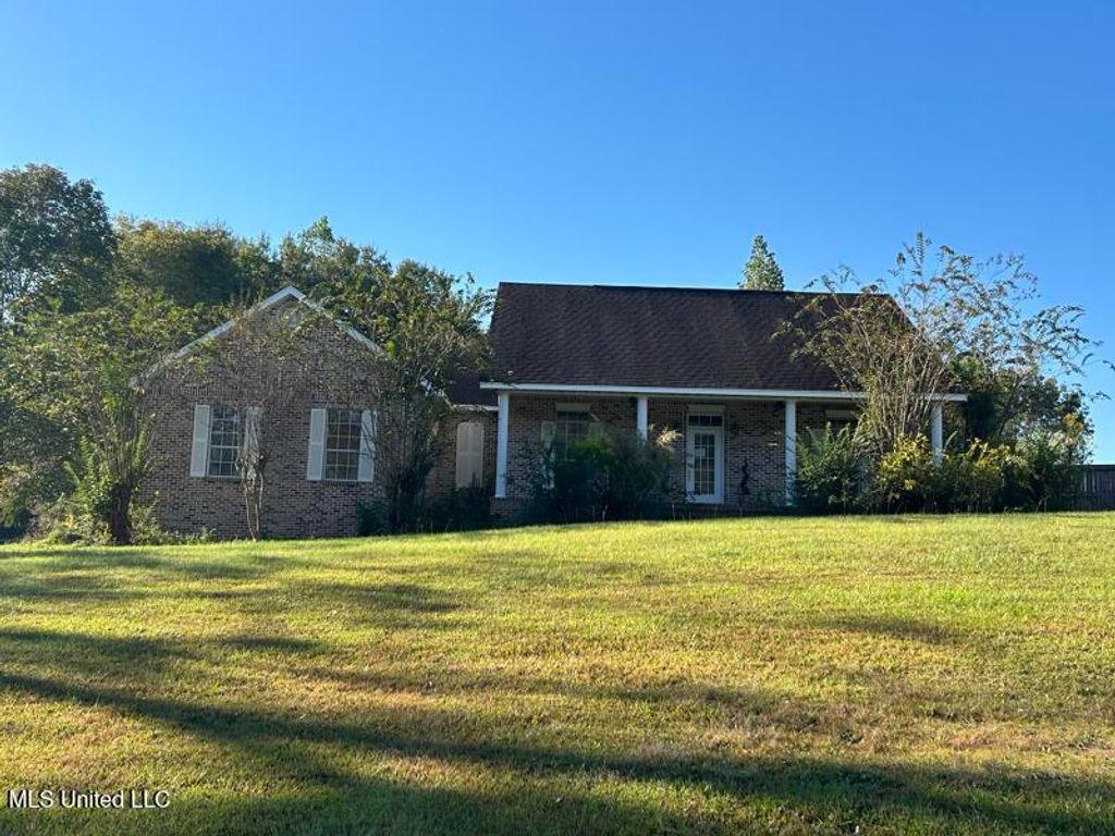 17103 Gina Lane, Gulfport, MS 39503