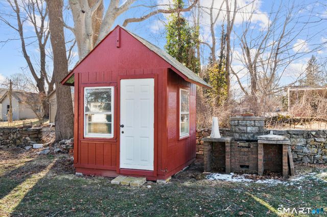 26 Water Street, Guilford, CT 06437