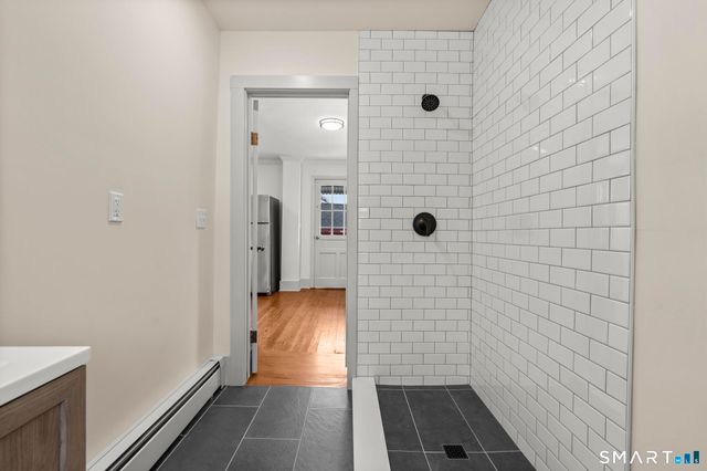 26 Water Street, Guilford, CT 06437