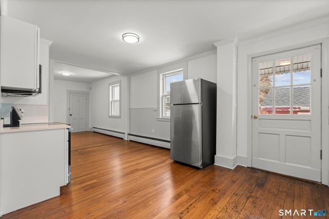 26 Water Street, Guilford, CT 06437