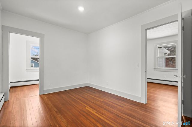 26 Water Street, Guilford, CT 06437