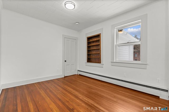 26 Water Street, Guilford, CT 06437