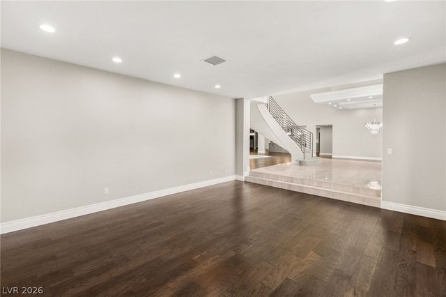 13 Dovetail Circle, Henderson, NV 89014