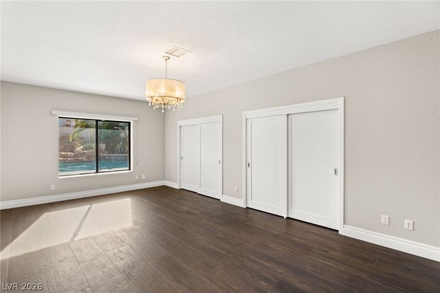 13 Dovetail Circle, Henderson, NV 89014