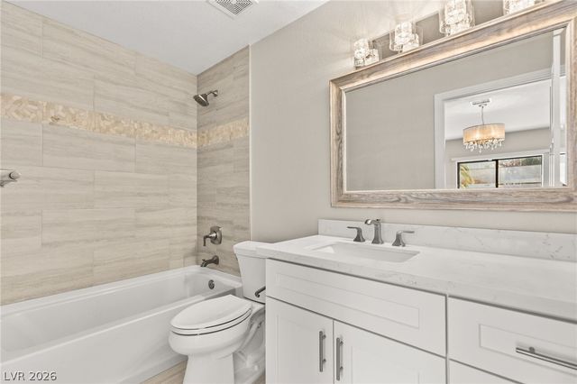 13 Dovetail Circle, Henderson, NV 89014