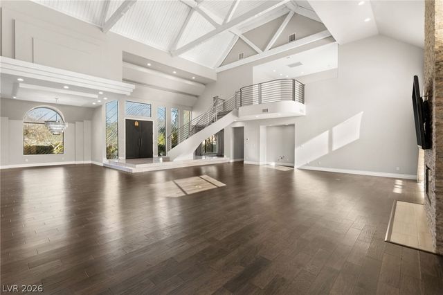 13 Dovetail Circle, Henderson, NV 89014