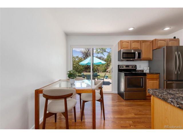 9609 W Eureka Pl, Lakewood, CO 80227