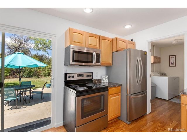 9609 W Eureka Pl, Lakewood, CO 80227