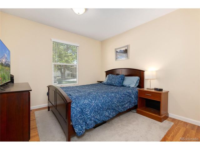 9609 W Eureka Pl, Lakewood, CO 80227