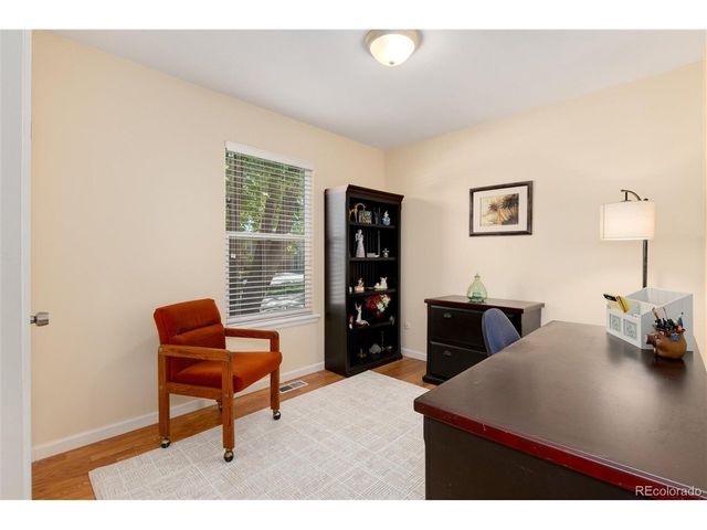 9609 W Eureka Pl, Lakewood, CO 80227