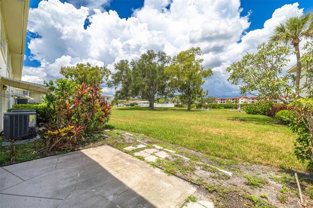 4550 OVERLOOK DRIVE NE 155, St Petersburg, FL 33703