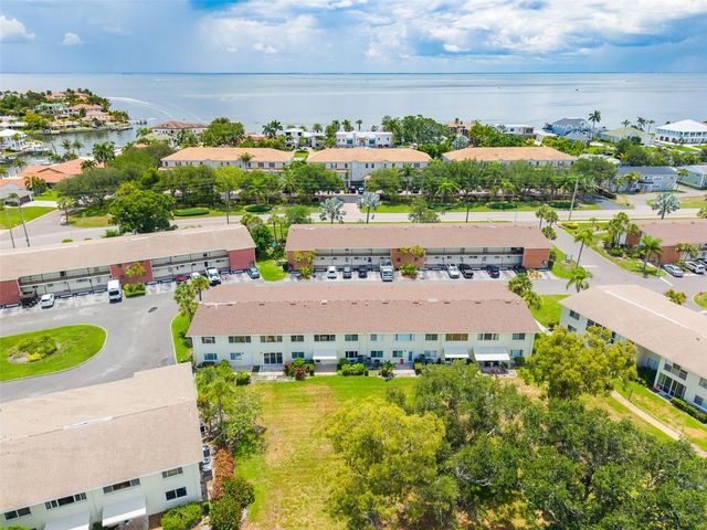 4550 OVERLOOK DRIVE NE 155, St Petersburg, FL 33703