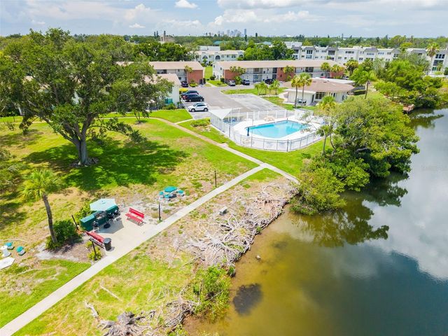 4550 OVERLOOK DRIVE NE 155, St Petersburg, FL 33703