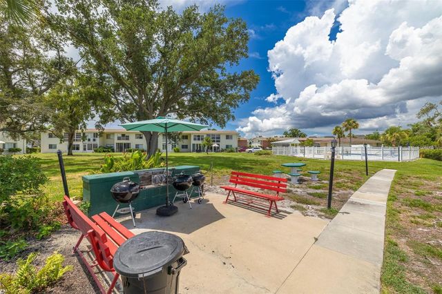 4550 OVERLOOK DRIVE NE 155, St Petersburg, FL 33703