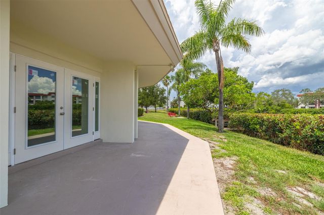 4550 OVERLOOK DRIVE NE 155, St Petersburg, FL 33703