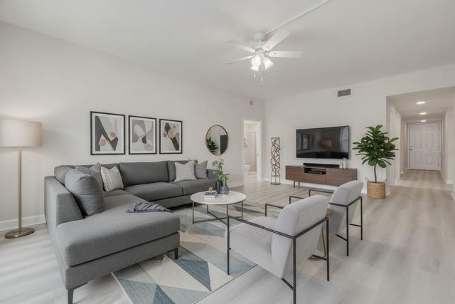 4550 OVERLOOK DRIVE NE 155, St Petersburg, FL 33703