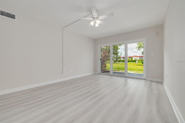 4550 OVERLOOK DRIVE NE 155, St Petersburg, FL 33703