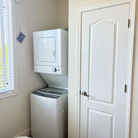 1161 Benicia Rd #11, Vallejo, CA 94591