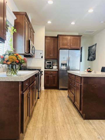 1161 Benicia Rd #11, Vallejo, CA 94591