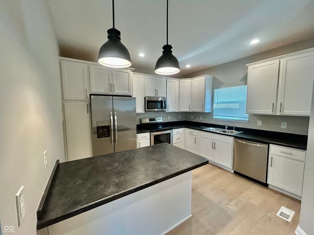 1205 N Mount Street, Indianapolis, IN 46222
