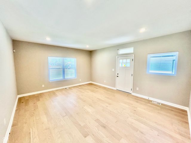 1205 N Mount Street, Indianapolis, IN 46222