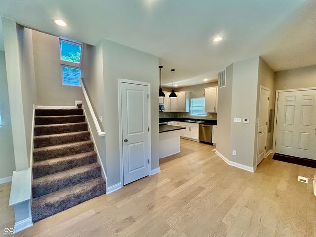 1205 N Mount Street, Indianapolis, IN 46222