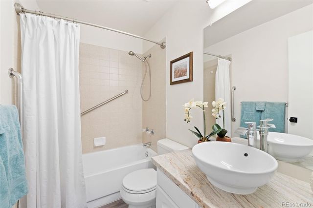 11780 W 66th Place B, Arvada, CO 80004