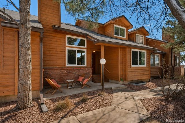 11780 W 66th Place B, Arvada, CO 80004