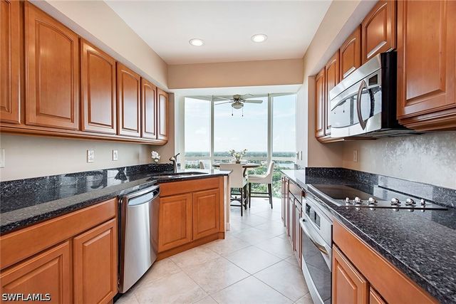 4255 Gulf Shore BLVD N 1403, Naples, FL 34103
