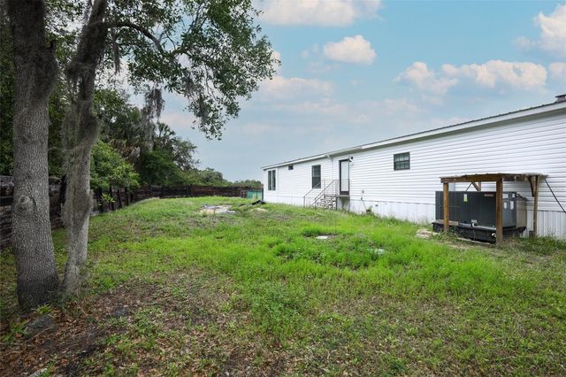 2269 MULLET LAKE PARK ROAD, Geneva, FL 32732