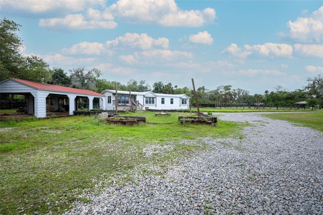 2269 MULLET LAKE PARK ROAD, Geneva, FL 32732