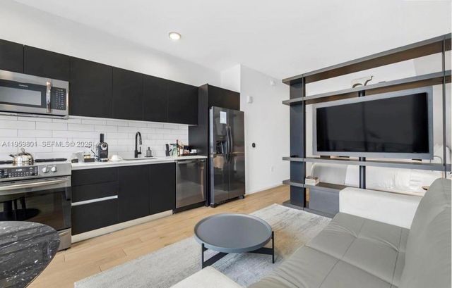 398 NE 5th St 2602, Miami, FL 33132