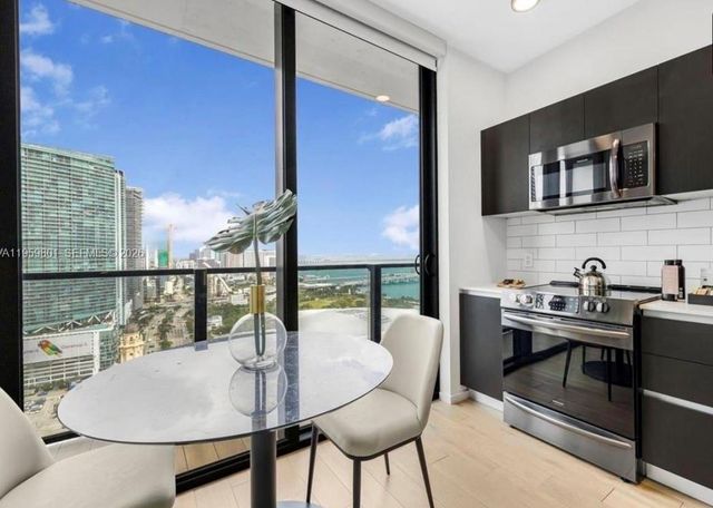 398 NE 5th St 2602, Miami, FL 33132