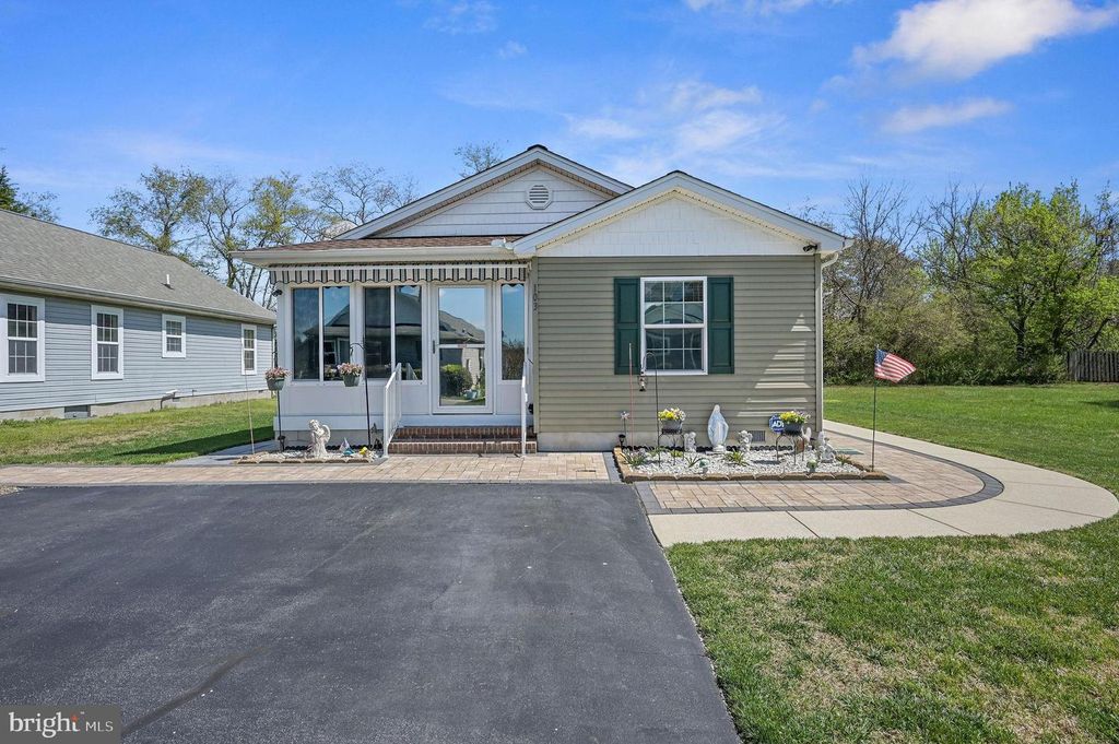 103 BAREFOOT LN, Frederica, DE 19946