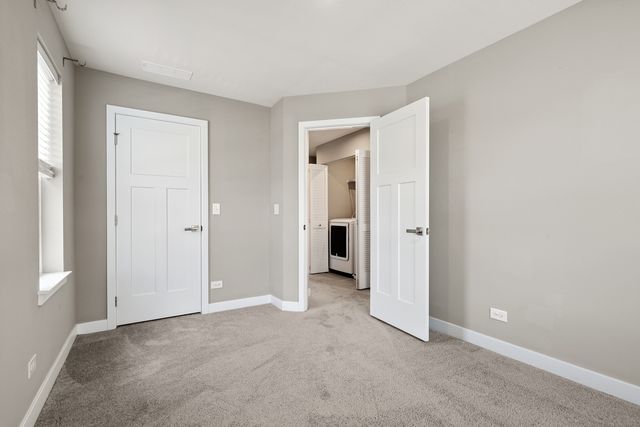 10606 Paige Court, Orland Park, IL 60462